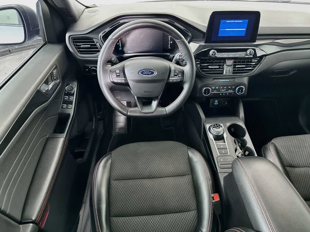 Thumbnail: 2023 Ford Escape - 10