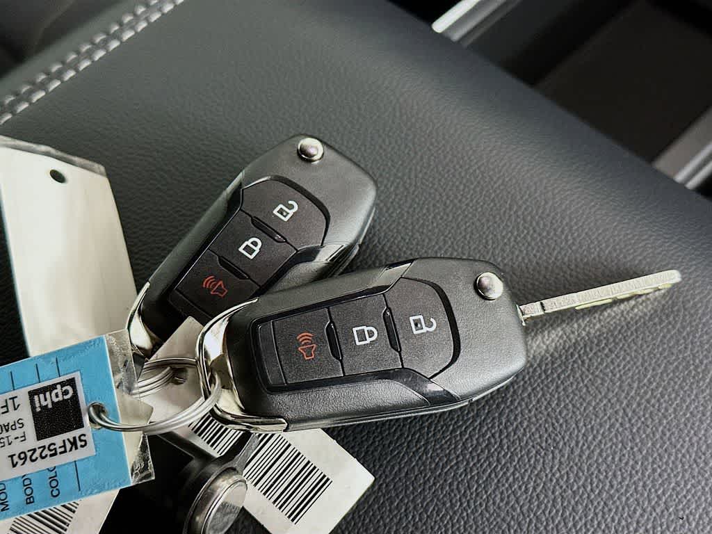 Thumbnail: 2025 Ford F-150 - 21