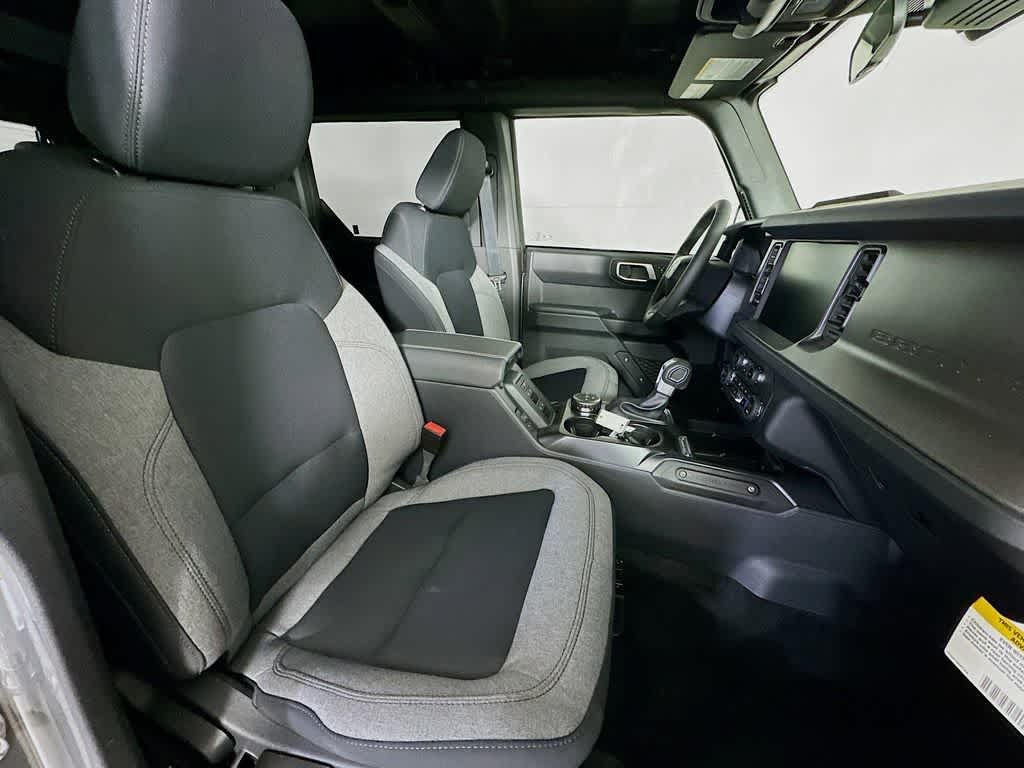 Thumbnail: 2025 Ford Bronco - 15