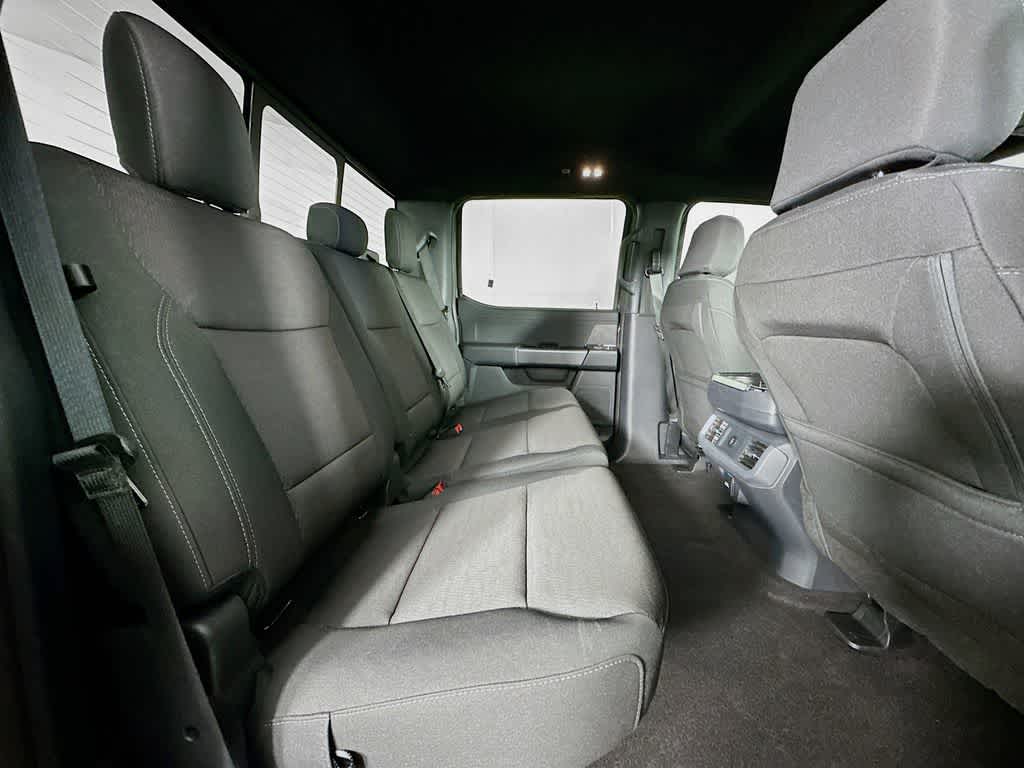 Thumbnail: 2025 Ford F-150 - 32