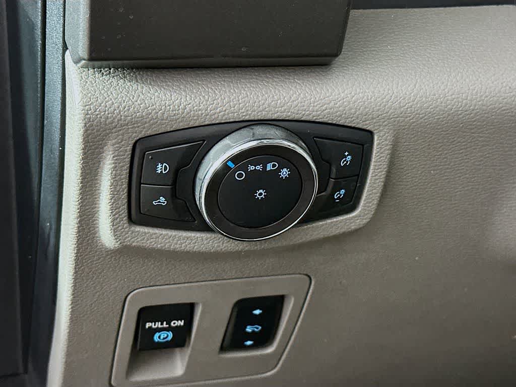 Thumbnail: 2018 Ford F-150 - 26