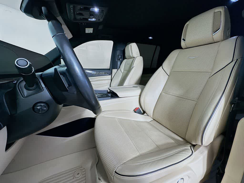 Thumbnail: 2021 Cadillac Escalade - 12