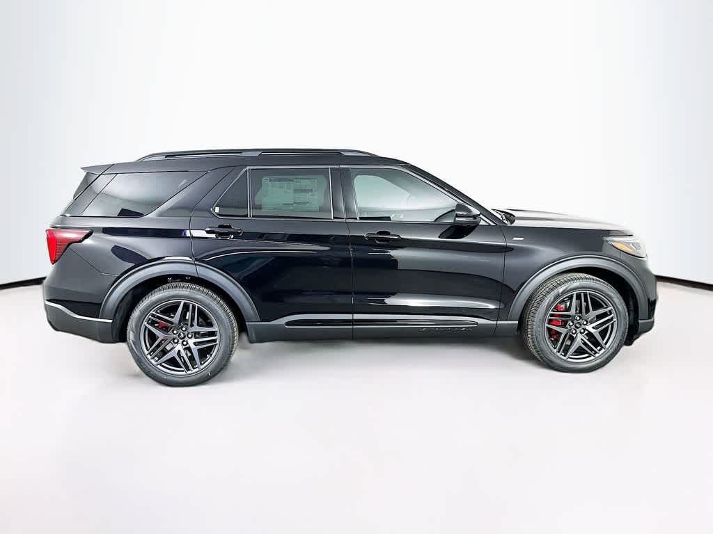 2025 Ford Explorer ST-Line 25