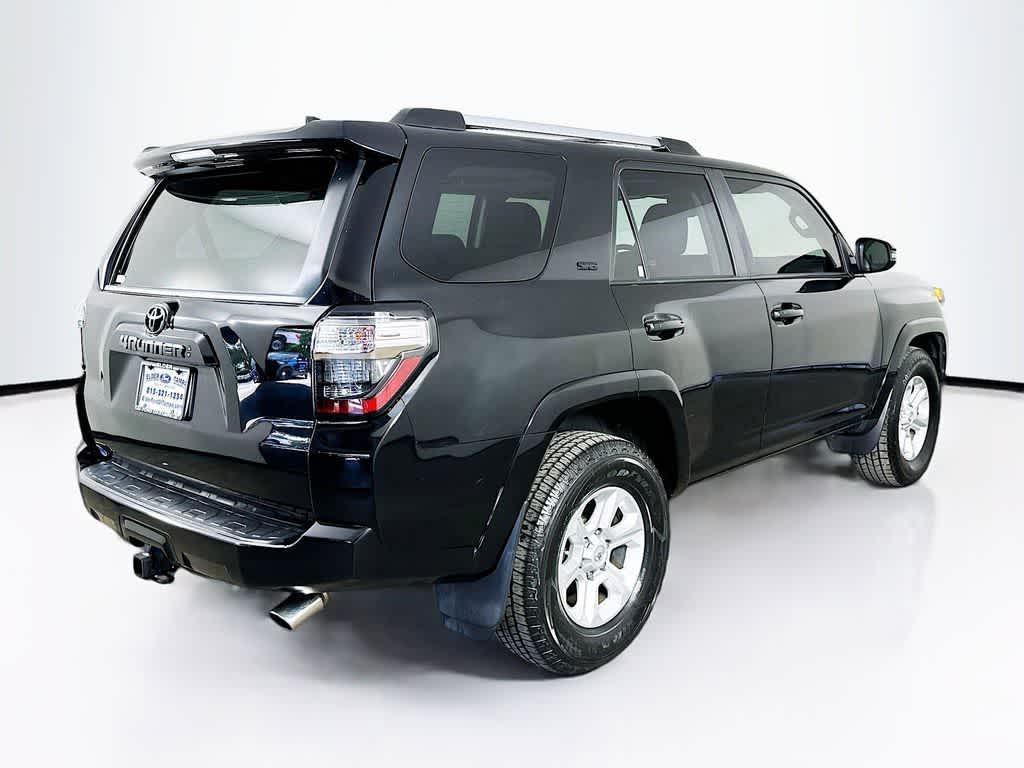 Thumbnail: 2022 Toyota 4Runner - 24