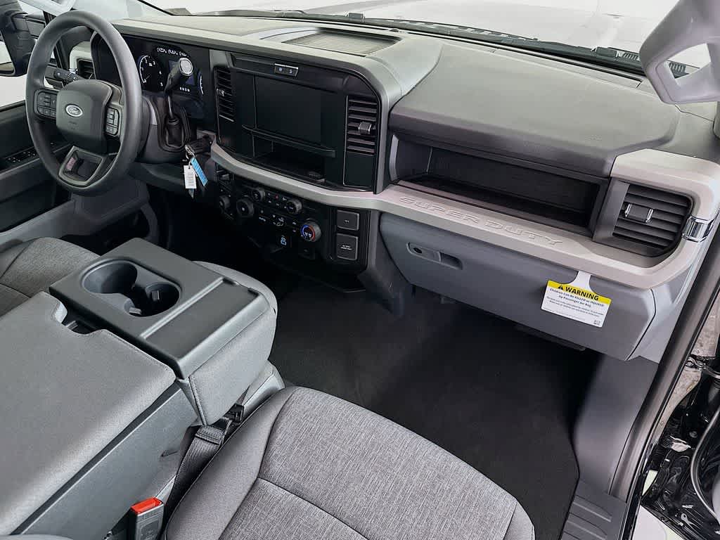 Thumbnail: 2026 Ford F-250 - 31