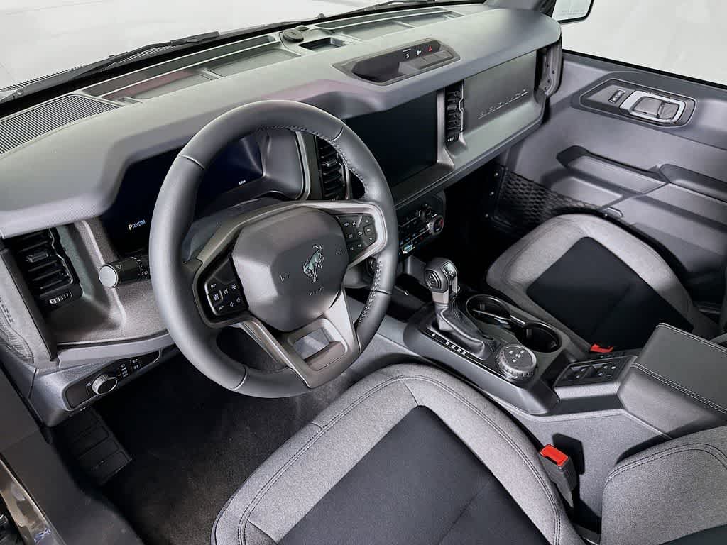 Thumbnail: 2025 Ford Bronco - 2