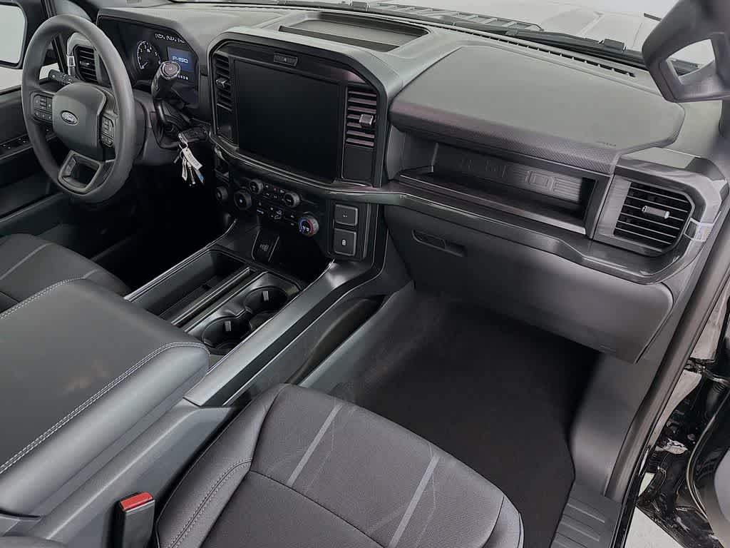 Thumbnail: 2026 Ford F-150 - 32
