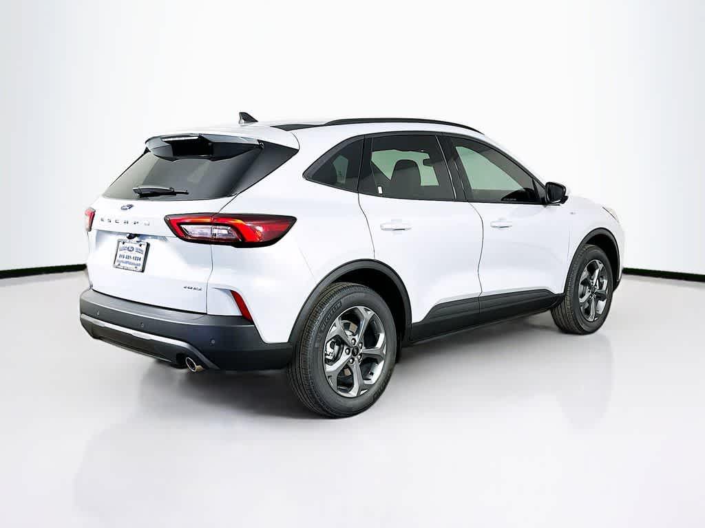2025 Ford Escape ST-Line Select 24
