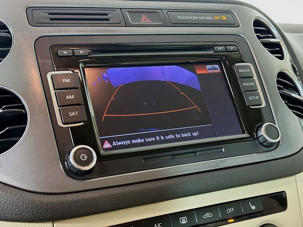 Thumbnail: 2015 Volkswagen Tiguan - 28