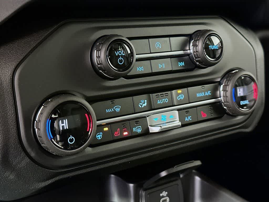 Thumbnail: 2026 Ford Bronco - 18