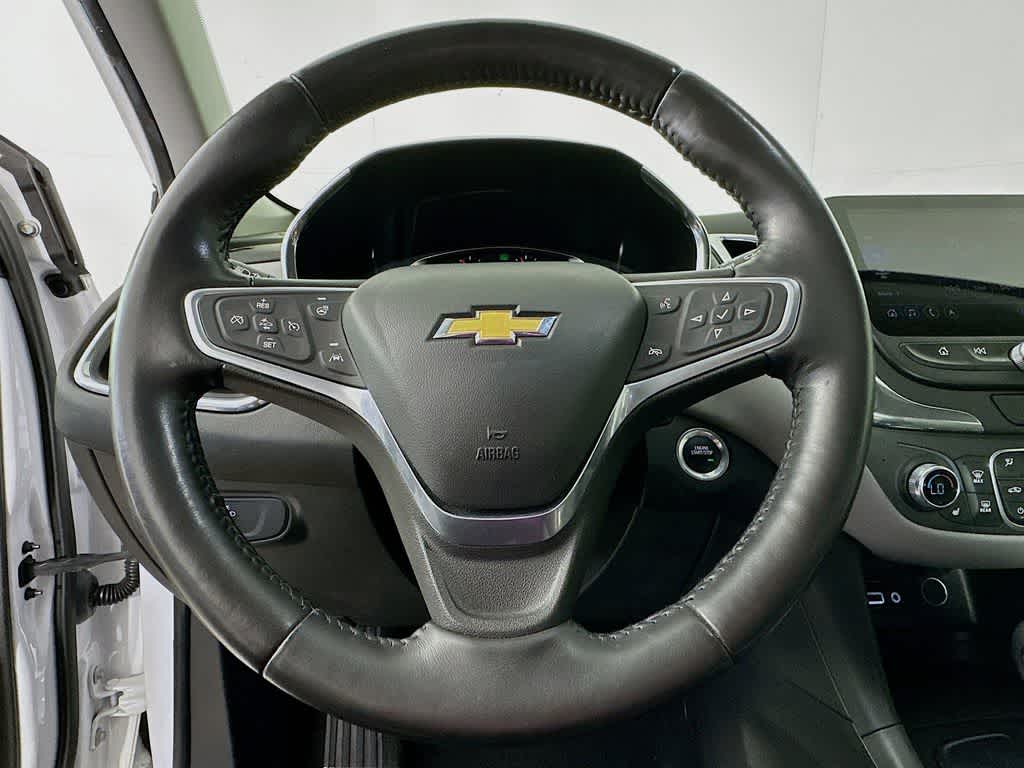 Thumbnail: 2022 Chevrolet Equinox - 16
