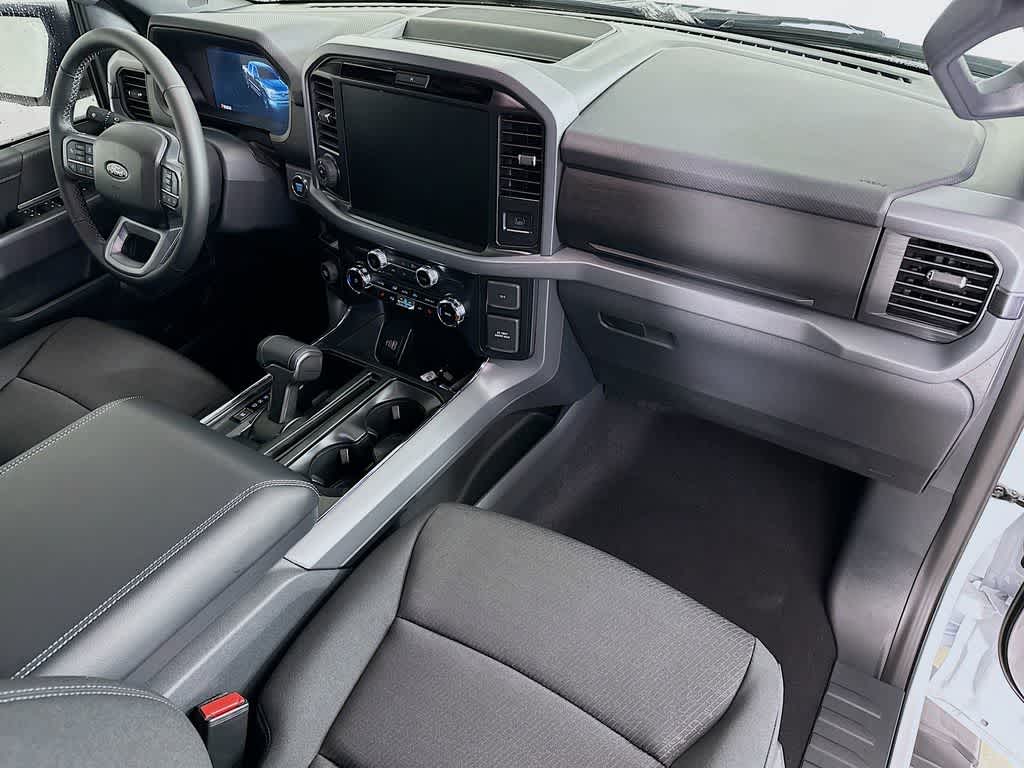 Thumbnail: 2025 Ford F-150 - 33