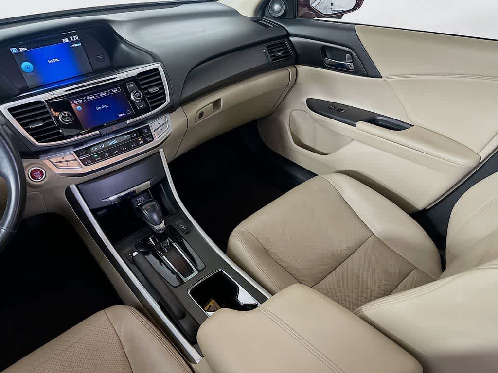 Thumbnail: 2015 Honda Accord - 11