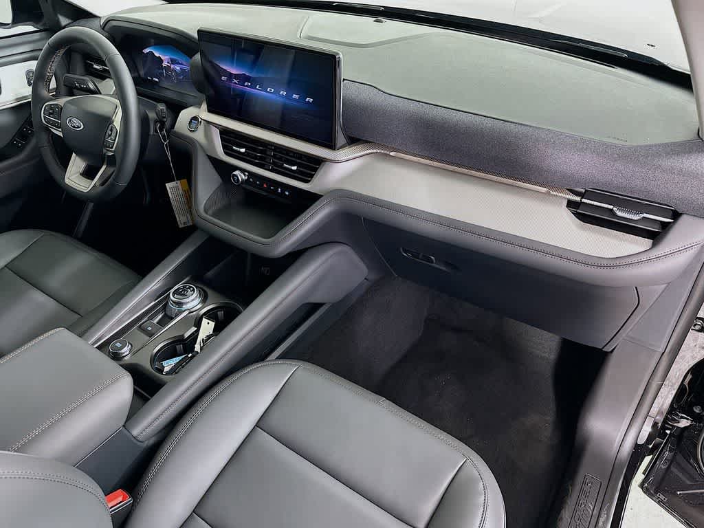 Thumbnail: 2026 Ford Explorer - 33