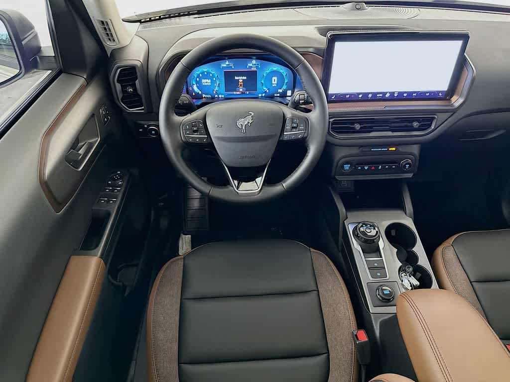 Thumbnail: 2025 Ford Bronco Sport - 10