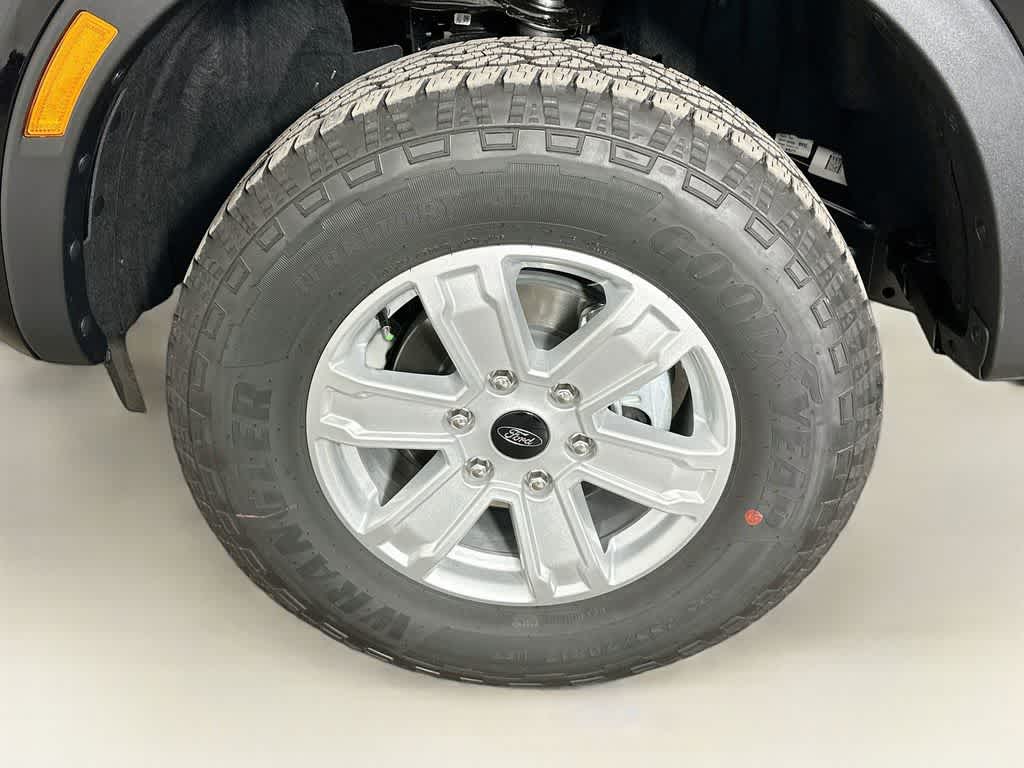 Thumbnail: 2026 Ford Ranger - 8