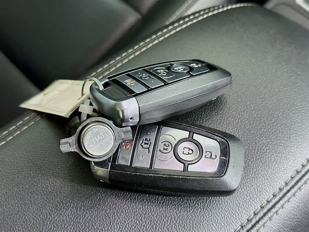 Thumbnail: 2022 Ford Escape - 22