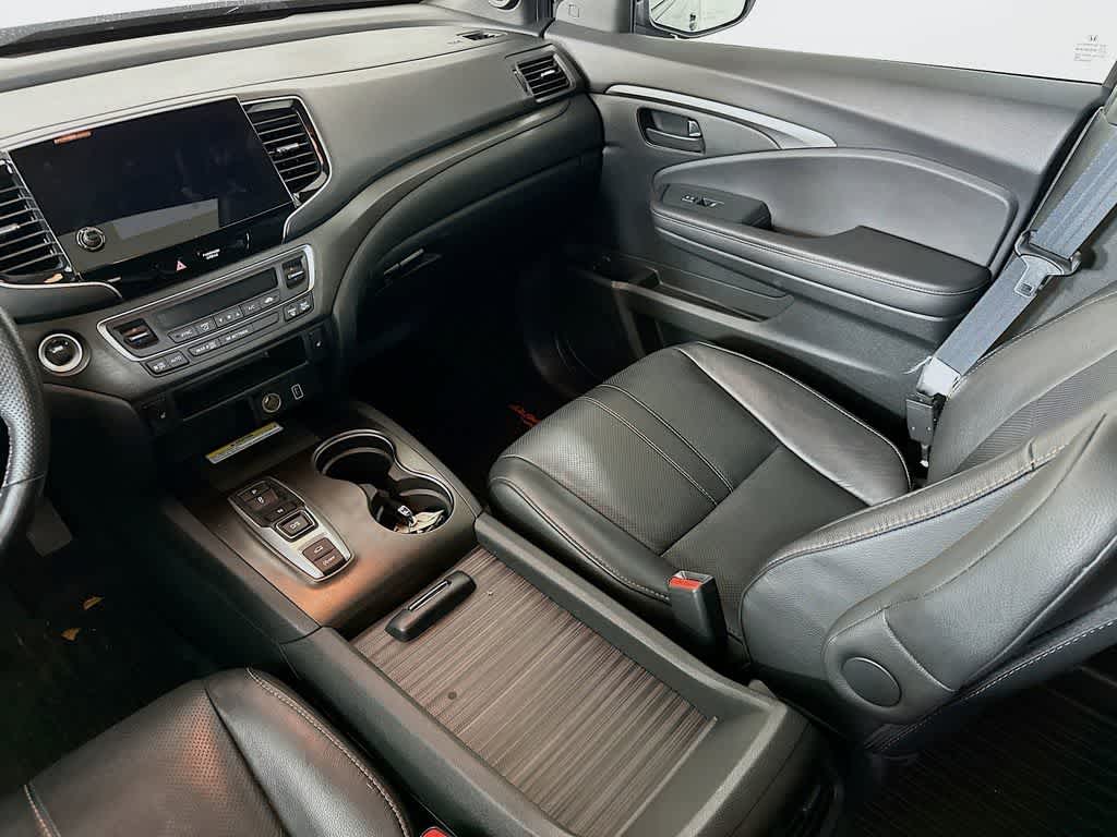 Thumbnail: 2023 Honda Passport - 11