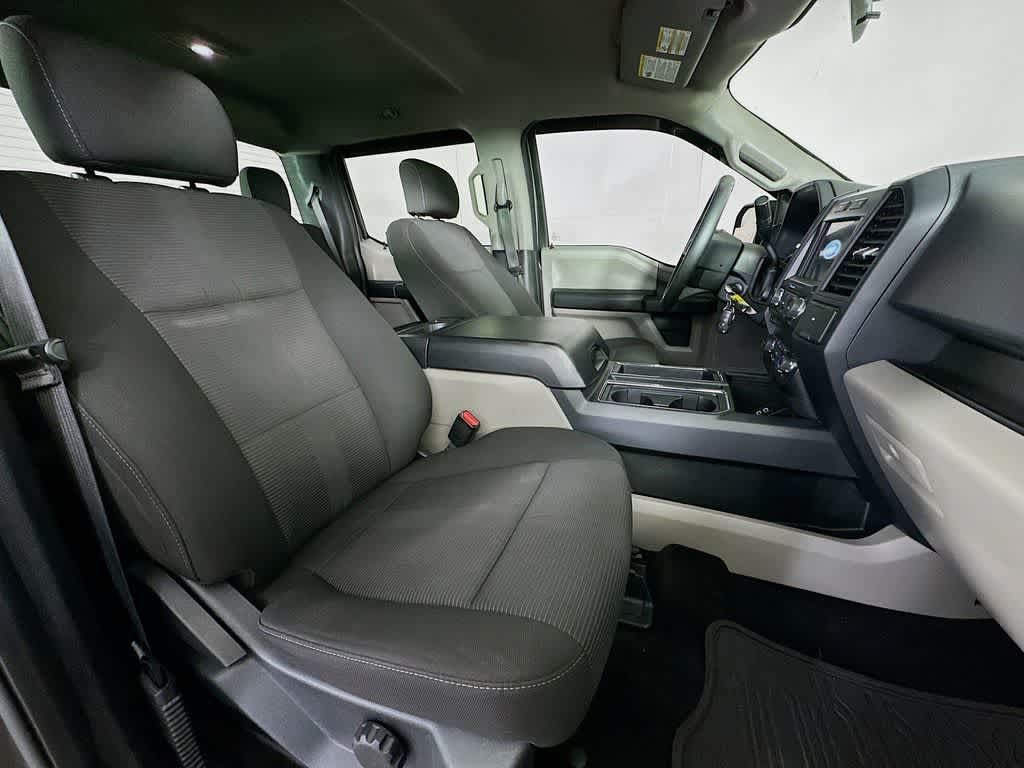 Thumbnail: 2017 Ford F-150 - 15