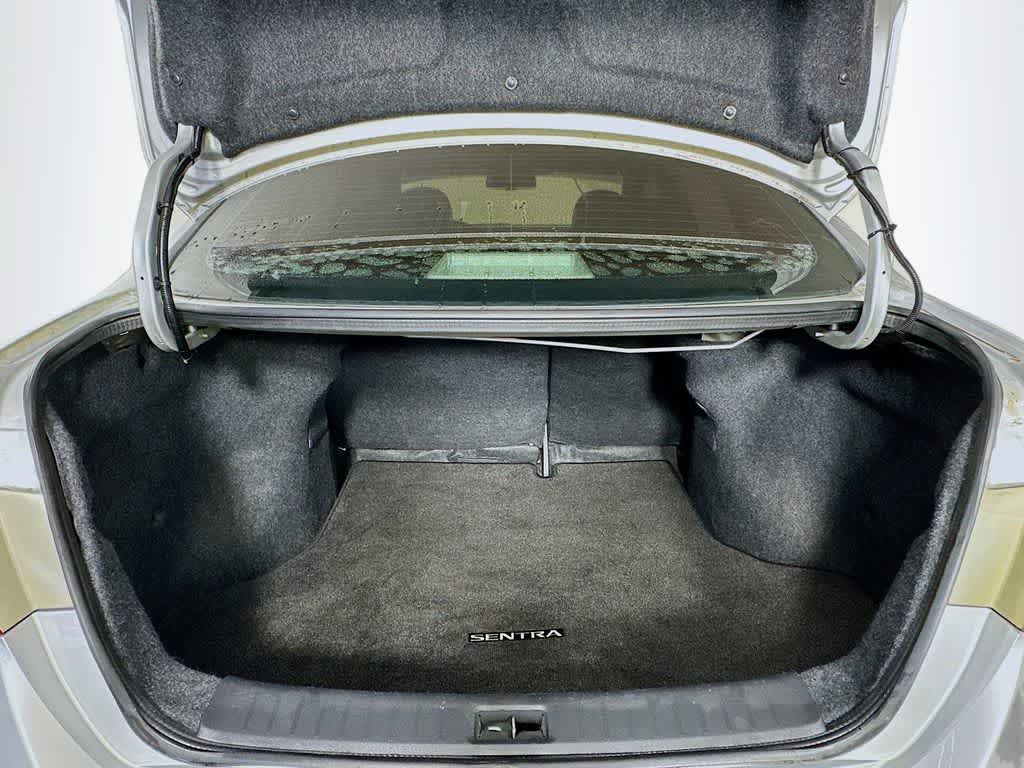 Thumbnail: 2014 Nissan Sentra - 20