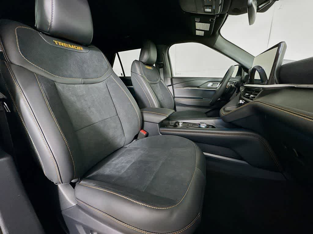 Thumbnail: 2026 Ford Explorer - 14