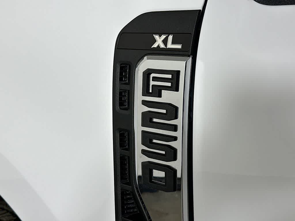 Thumbnail: 2026 Ford F-250 - 7