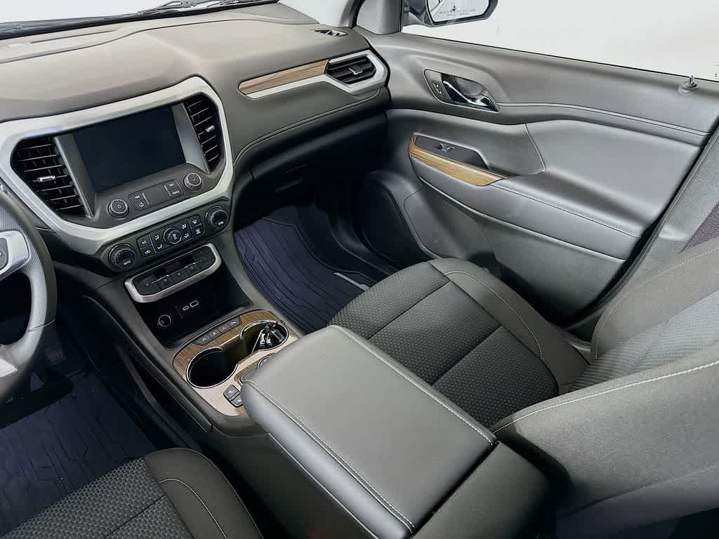 Thumbnail: 2023 GMC Acadia - 11