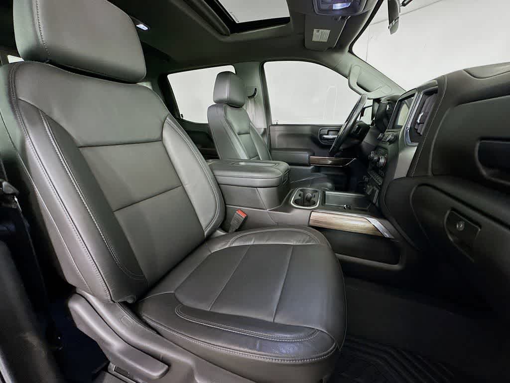 Thumbnail: 2020 Chevrolet Silverado 1500 - 15