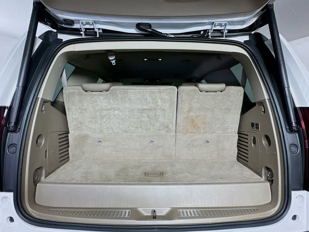 Thumbnail: 2016 Chevrolet Tahoe - 21