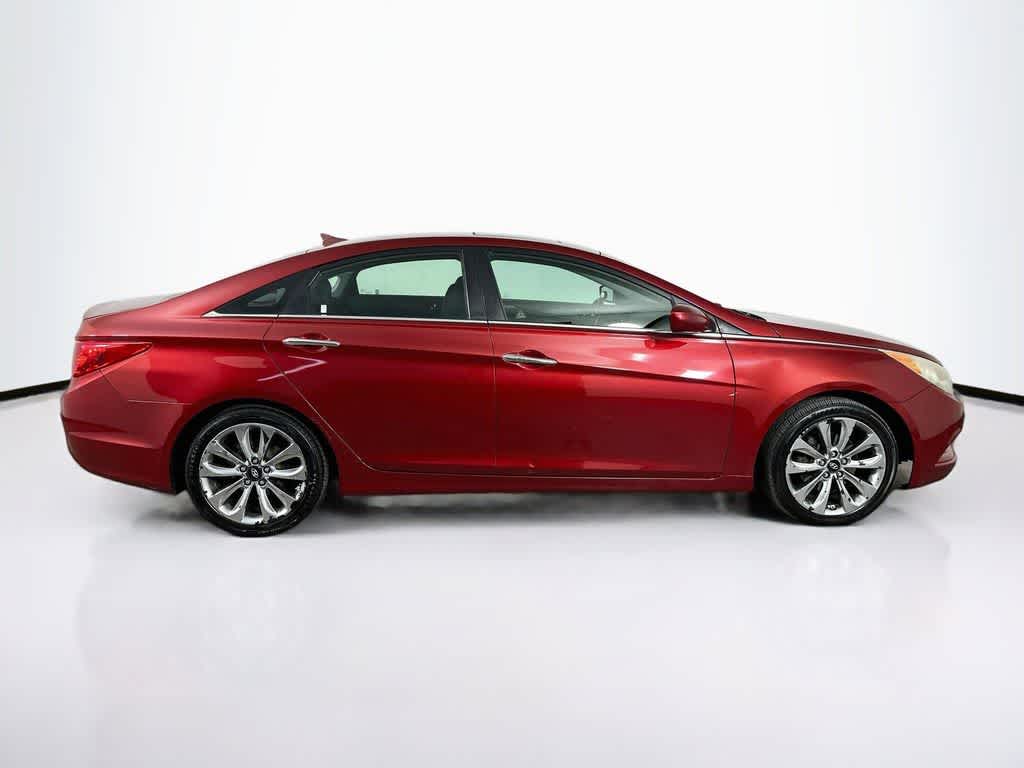 Thumbnail: 2011 Hyundai Sonata - 24