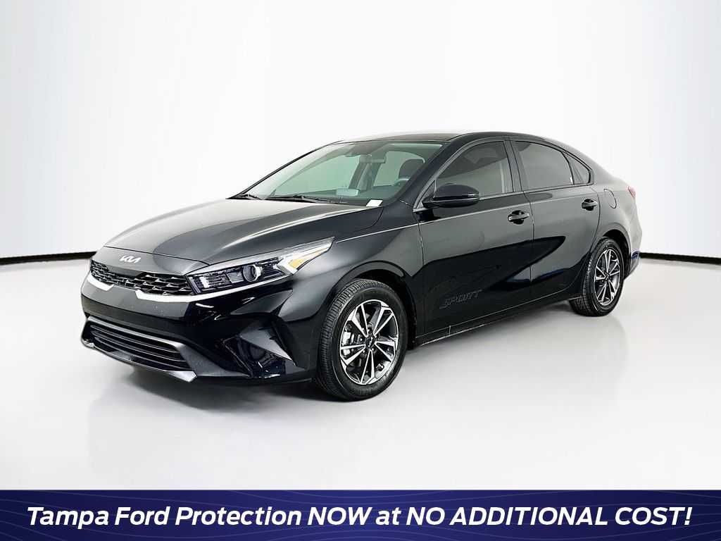 Thumbnail: 2024 Kia Forte - 1