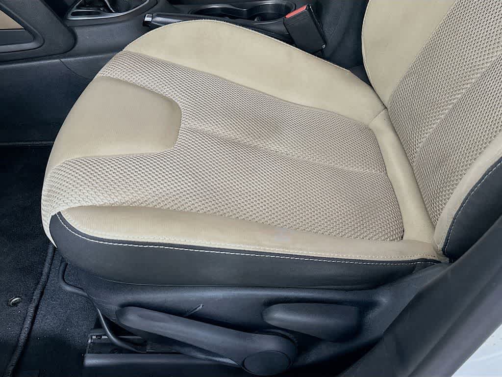 Thumbnail: 2015 Dodge Dart - 27