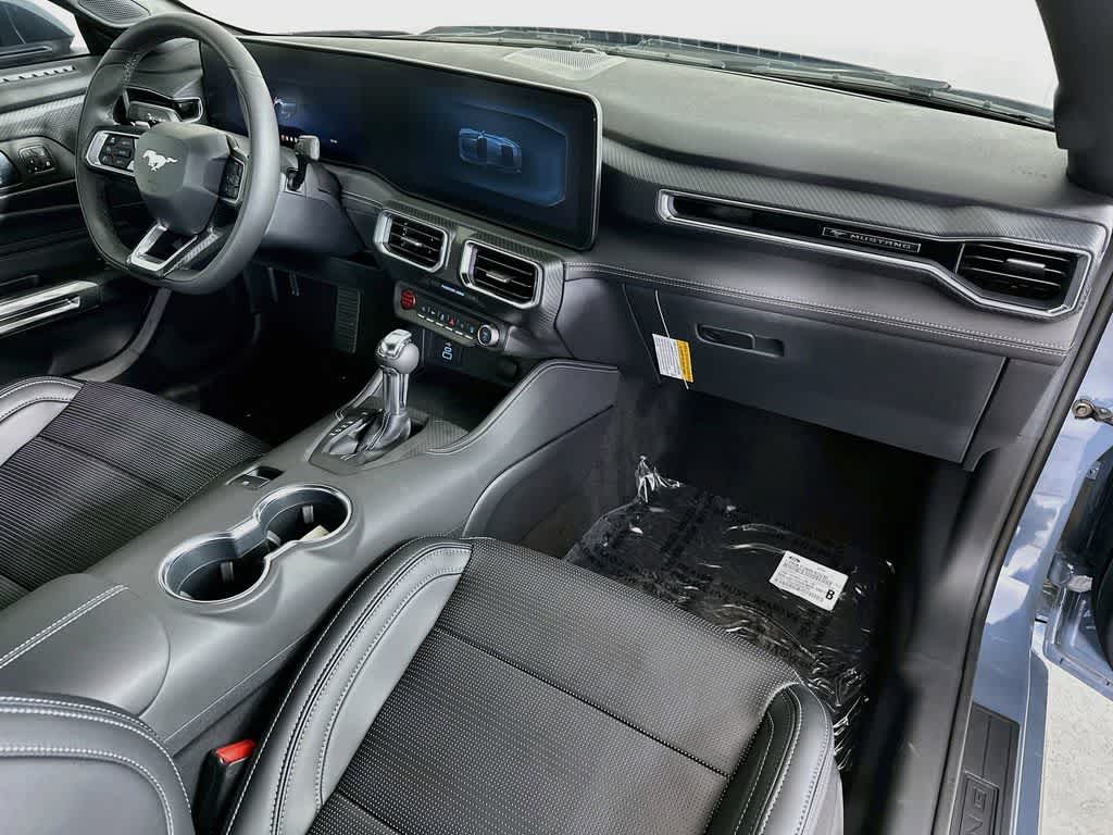Thumbnail: 2026 Ford Mustang - 31