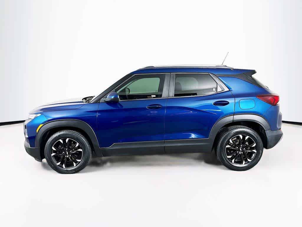 Thumbnail: 2021 Chevrolet TrailBlazer - 3