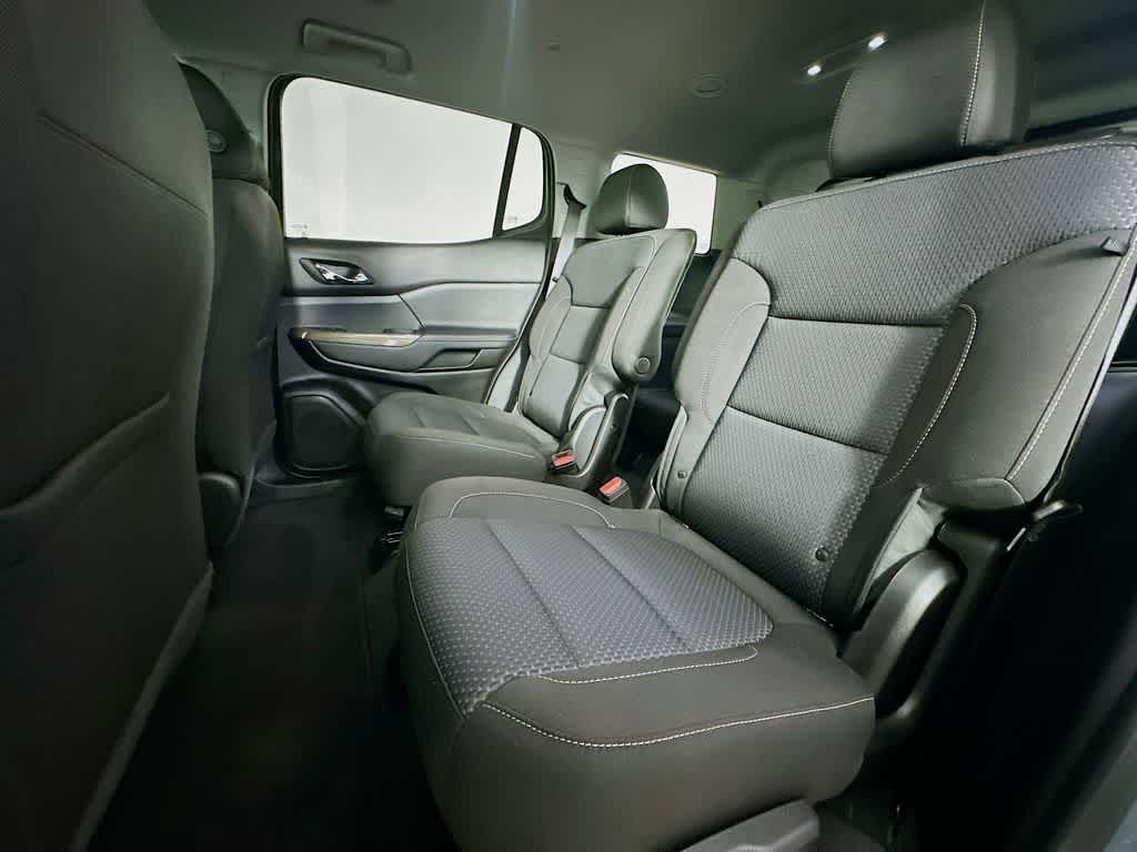 Thumbnail: 2023 GMC Acadia - 14