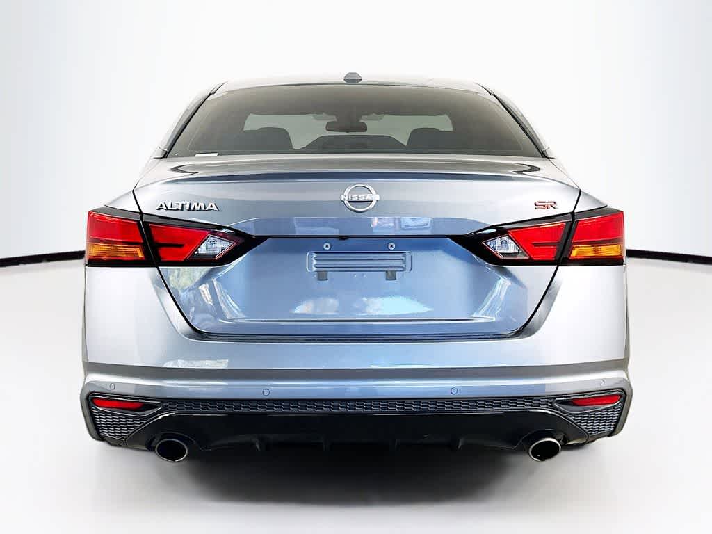 Thumbnail: 2024 Nissan Altima - 5