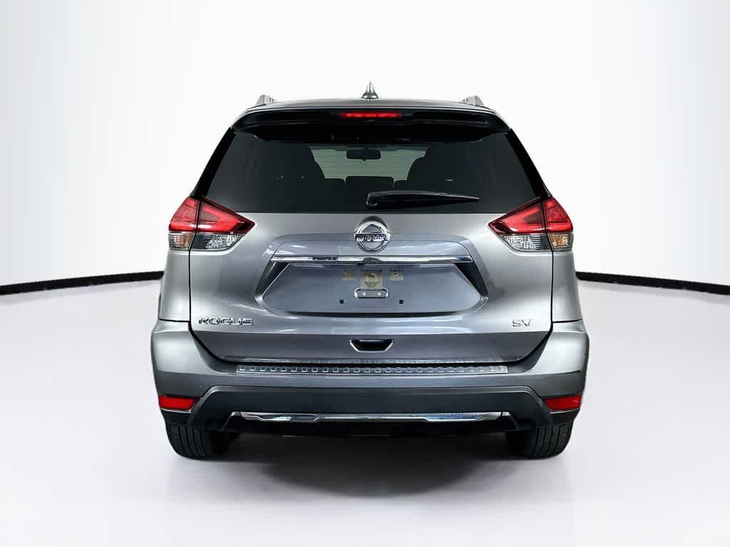 Thumbnail: 2017 Nissan Rogue - 5