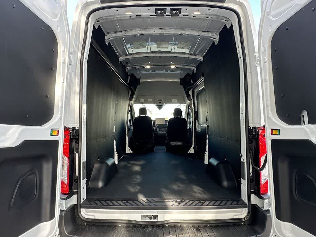 Thumbnail: 2026 Ford Transit Series - 18