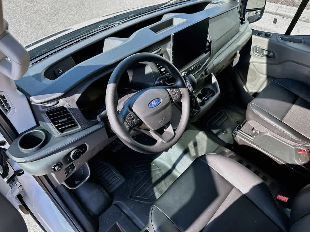 Thumbnail: 2026 Ford Transit Series - 2