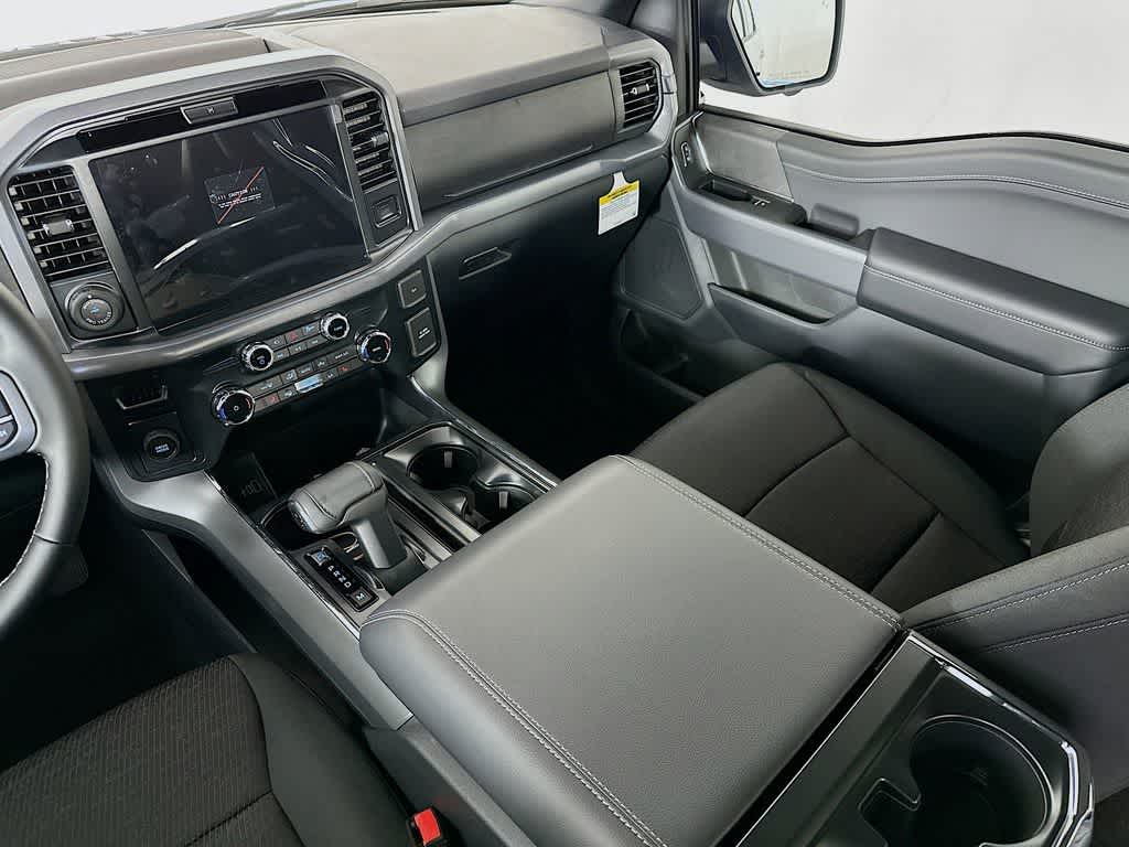 Thumbnail: 2025 Ford F-150 - 11