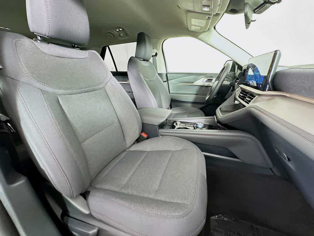 Thumbnail: 2025 Ford Explorer - 14