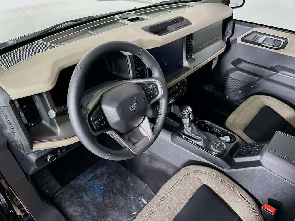 Thumbnail: 2025 Ford Bronco - 2