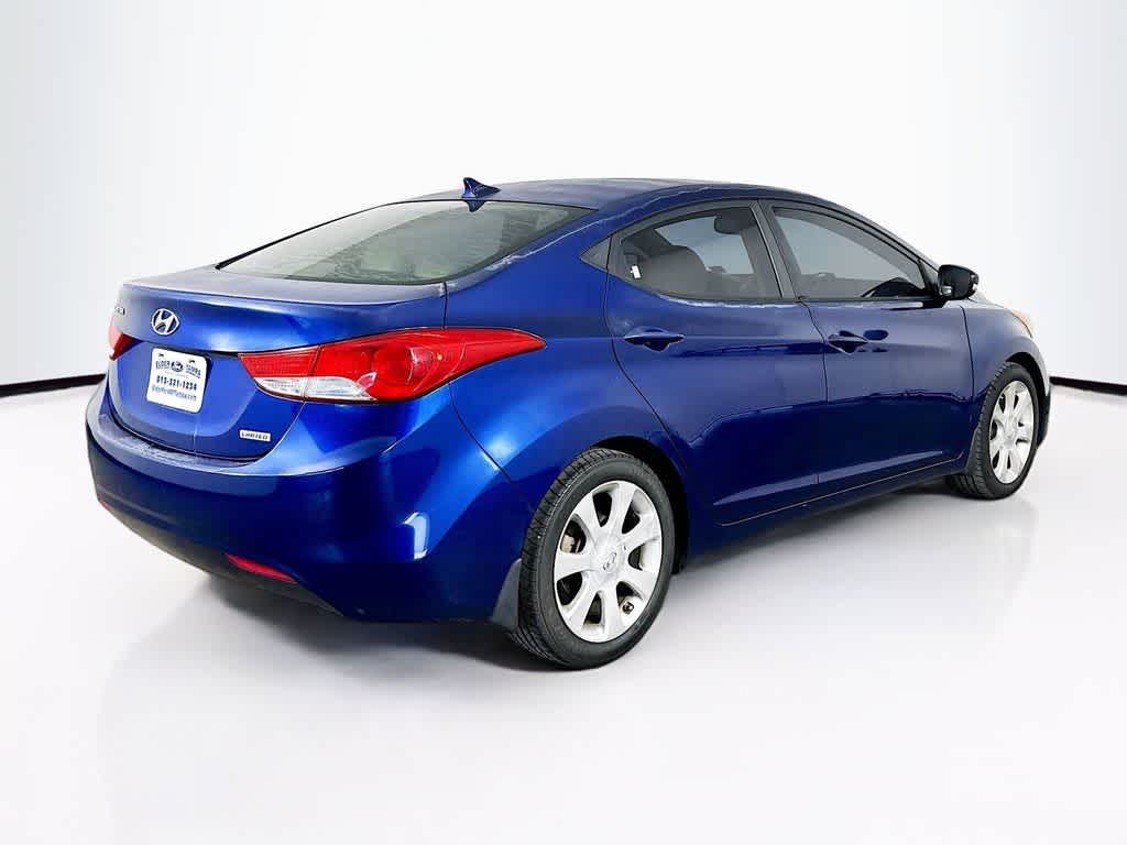 Thumbnail: 2013 Hyundai Elantra - 24