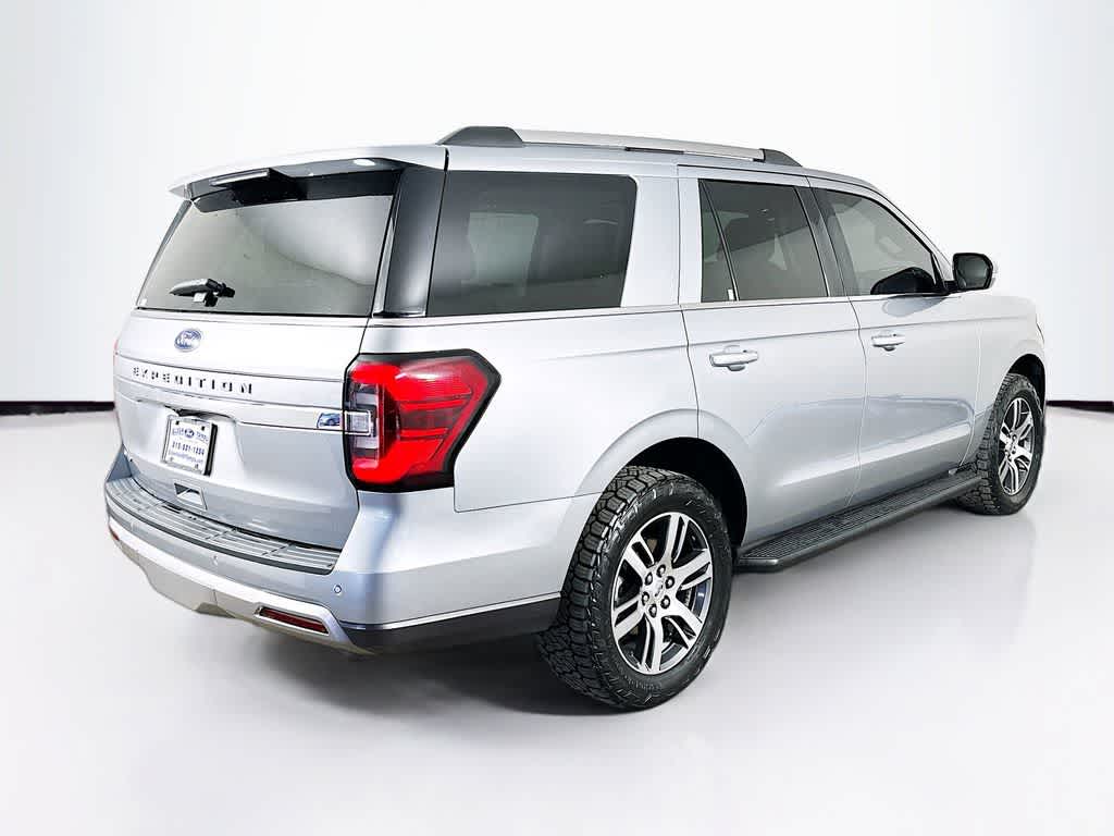 Thumbnail: 2023 Ford Expedition - 25