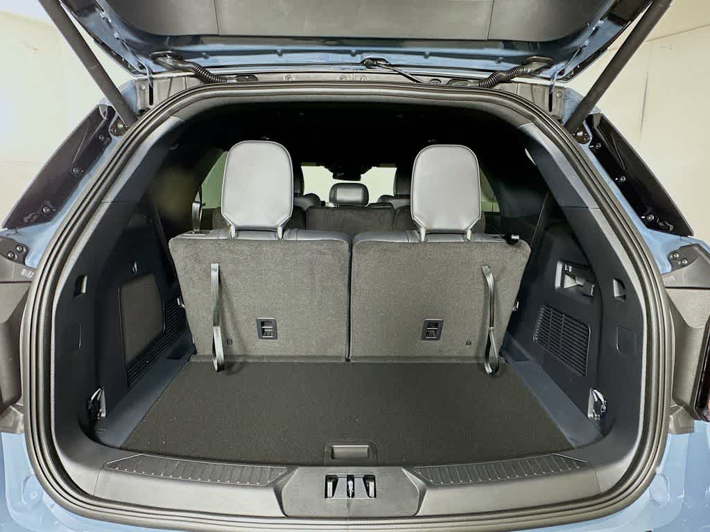 Thumbnail: 2026 Ford Explorer - 20