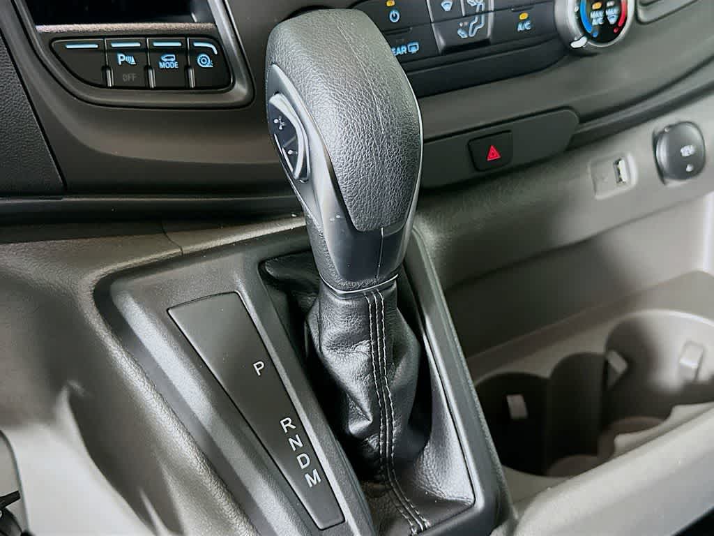 Thumbnail: 2025 Ford Econoline - 17