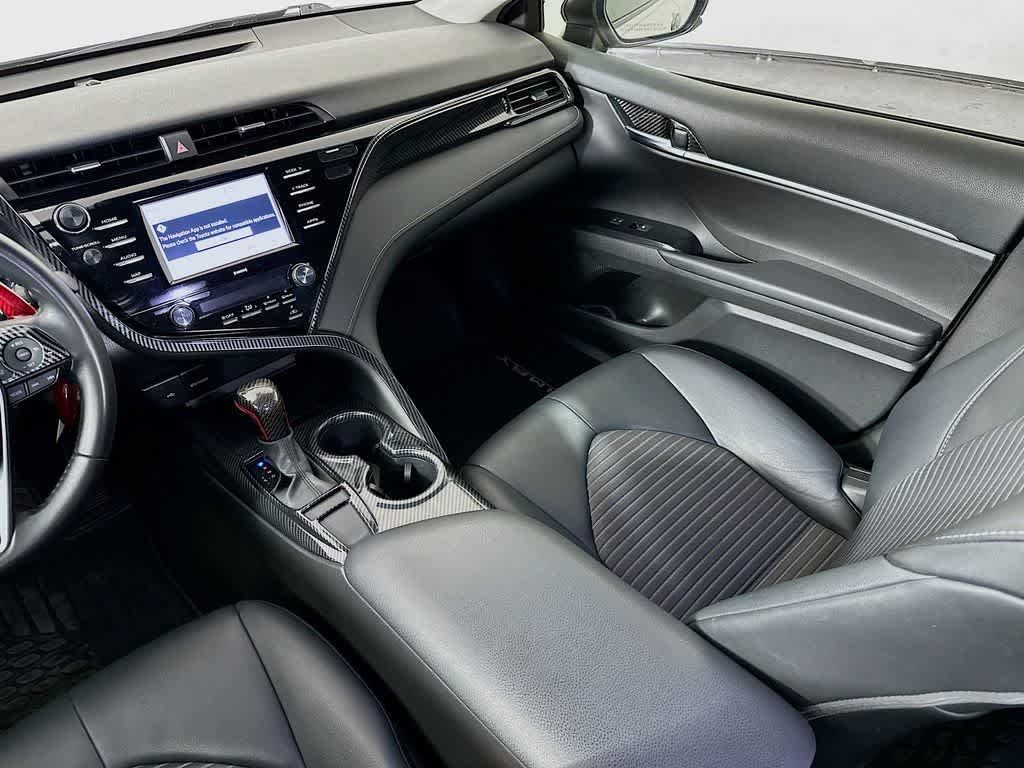 Thumbnail: 2020 Toyota Camry - 11