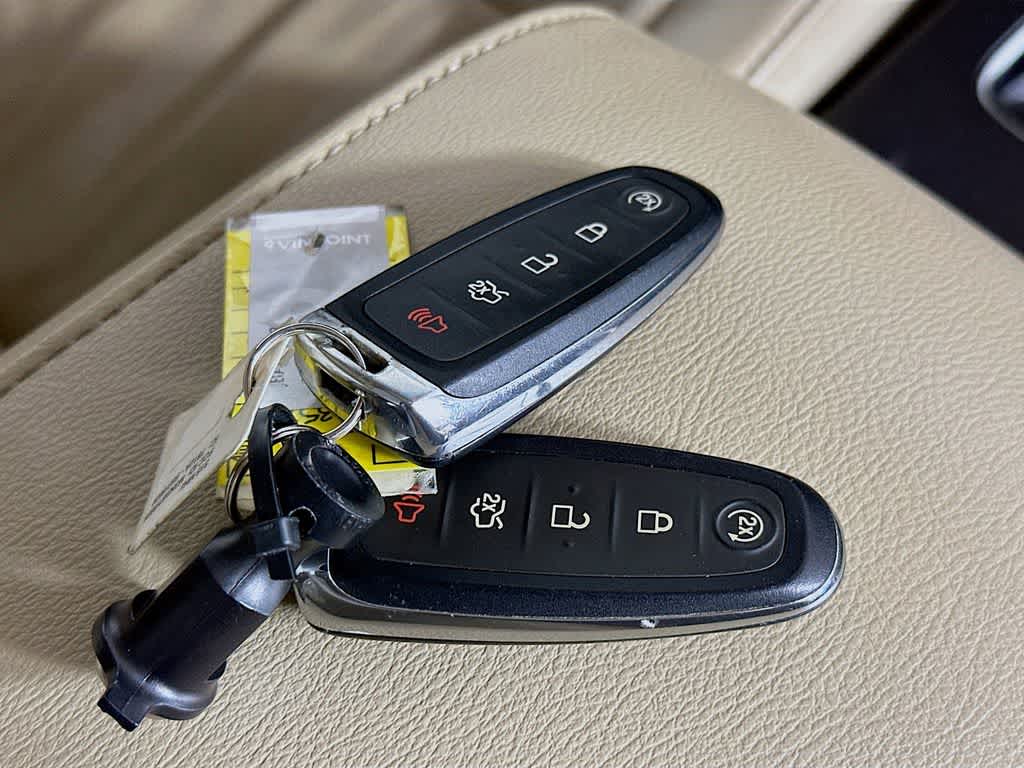 Thumbnail: 2018 Ford Flex - 22