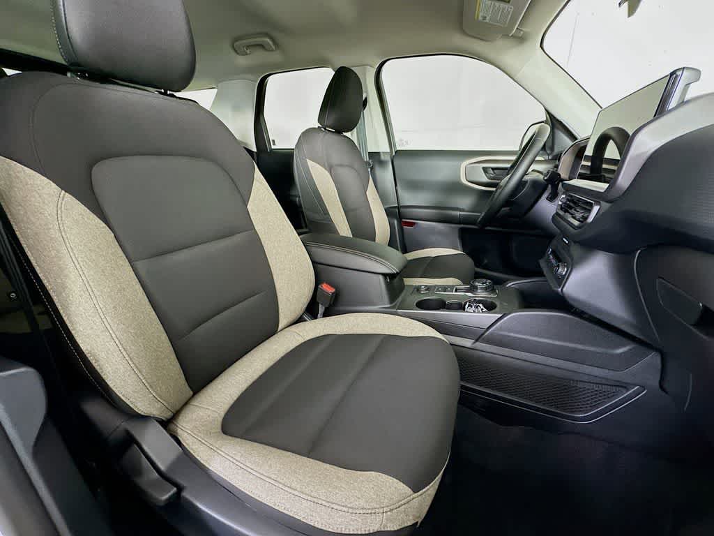 Thumbnail: 2025 Ford Bronco Sport - 15