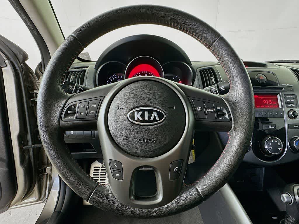 Thumbnail: 2012 Kia Forte - 15